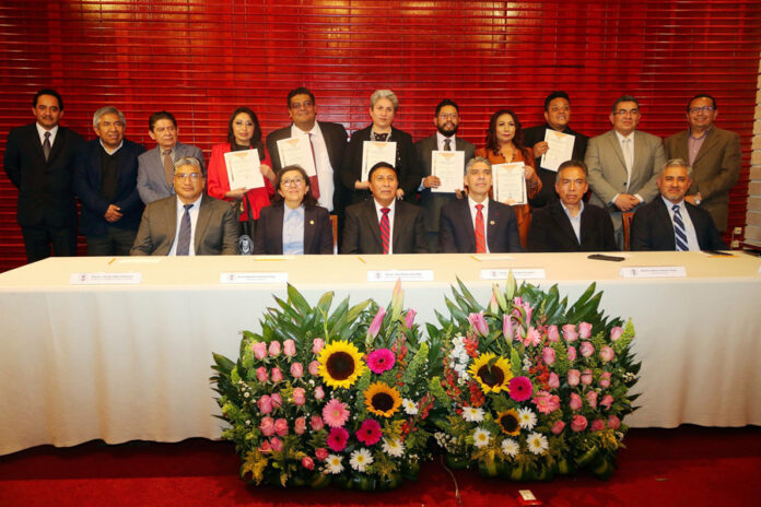 Gradúa UATx Primera Generación de Especialistas en Cuencas Hidrográficas - AlternativaTlx