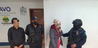 Reúnen Policías de Huamantla a Persona Extraviada con sus Familiares - AlternativaTlx