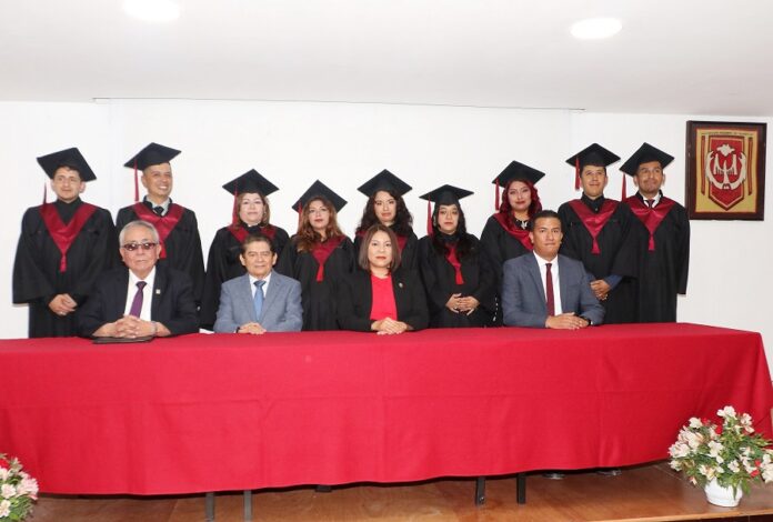 Graduó UATx a Nuevos Especialistas en Educación - AlternativaTlx