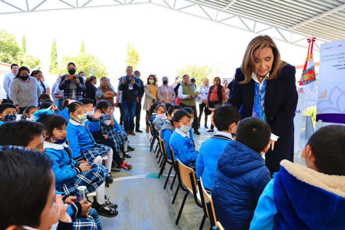 Entregan Autoridades USAER y Equipamiento en Jardín de Niños de Chiautempan - AlternativaTlx