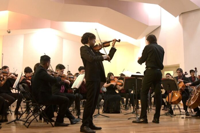 La Orquesta Escuela Carlos Chávez Evocará con Formas, Colores y Texturas Musicales los Cuadros de una Exposición - AlternativaTlx