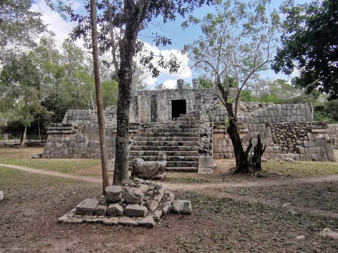 Serie Inicial, un Grupo Residencial Clave para Comprender la Evolución de Chichén Itzá - AlternativaTlx