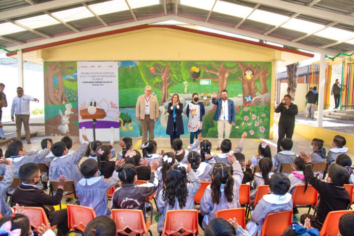 Entregó Gobernadora Lorena Cuéllar Obras de Rehabilitación en el Preescolar “Leonarda Gómez Blanco” de Chiautempan - AlternativaTlx