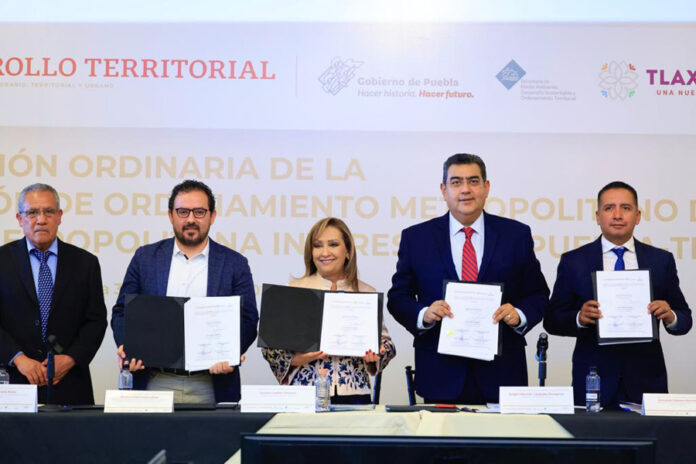 Firmó Gobernadora Primer Programa Metropolitano de la Zona Interestatal Puebla-Tlaxcala - AlternativaTlx