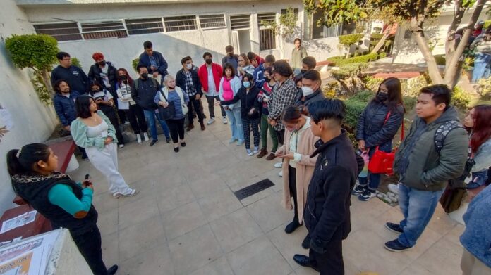 Dan a Conocer Estudiantes de la FCE Conocimientos Universitarios - AlternativaTlx