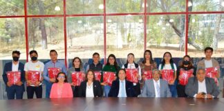 Uniforma UATx a Delegación para Universiada Regional 2023 - AlternativaTlx