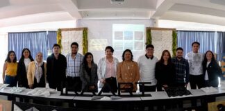 En atención a brindar mejores condiciones de vida a la población, estudiantes de segundo, quinto, octavo, onceavo y doceavo semestre de la carrera de Arquitectura de la Universidad Metropolitana de Tlaxcala (UMT), llevaron a cabo la presentación de propuestas de Diseño Urbano y Arquitectura ante autoridades educativas de la UMT.