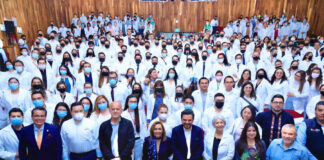 Gobernadora Lorena Cuéllar y Zoé Robledo dan Bienvenida a Médicos Especialistas que Brindarán Atención en Tlaxcala - AlternativaTlx