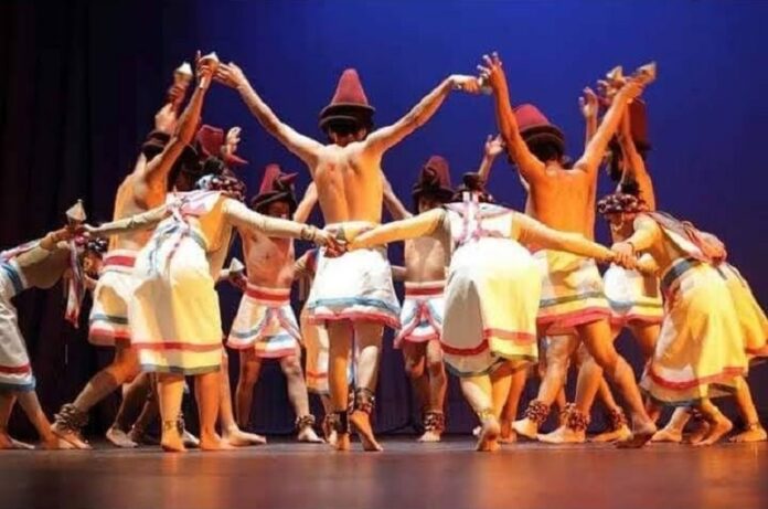 Desde 1969, el Ballet Folklórico de Villa de Álvarez se Dedica al Rescate y Difusión de la Danza Folclórica - AlternativaTlx