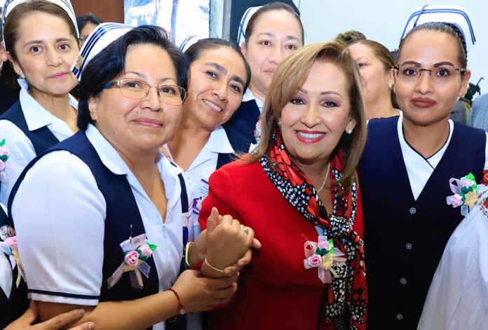 Celebró Gobernadora Lorena Cuéllar Cisneros Día Internacional de las y los Enfermeros - AlternativaTlx Celebró Gobernadora Lorena Cuéllar Cisneros Día Internacional de las y los Enfermeros - AlternativaTlx