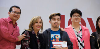 Encabezó Gobernadora Entrega de Tarjetas a Becarios “Jóvenes Construyendo el Futuro” - AlternativaTlx