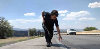 Vive una Experiencia Performática con el Artista Ignacio Pérez Certucha y la Obra “Destruir la Línea (un Metro Cúbico de Carretera)” - AlternativaTlx