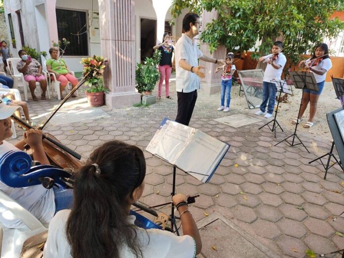 ¡A Celebrar el Día de las Madres con la Programación que Semilleros Creativos Ofrece en el País! - AlternativaTlx