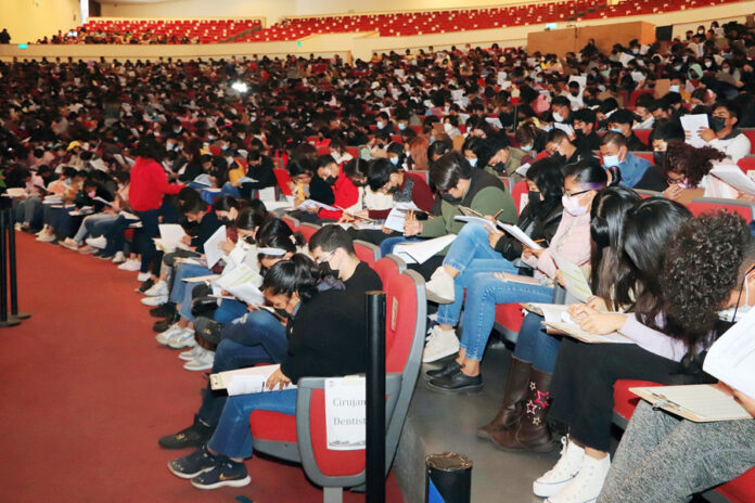 Será Ceneval quien Aplique Examen de Admisión en la UATx - AlternativaTlx