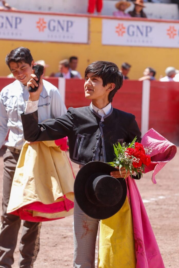 Destaca Tlaxcalteca Marco Peláez en Encuentro Mundial de Escuelas Taurinas - AlternativaTlx