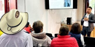 Presentan Nuevas Tecnologías a Comerciantes de Huamantla para tener Ahorros Económicos en el Pago de Luz - AlternativaTlx