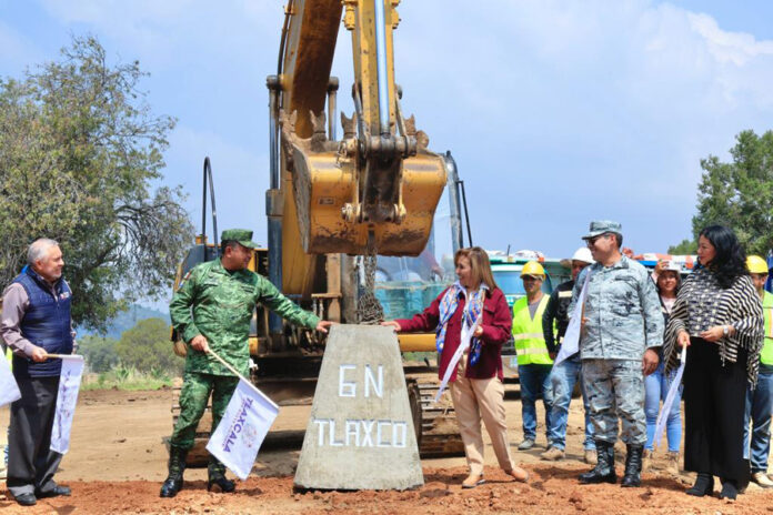 Coloca Gobernadora Primera Piedra del Cuartel de la Guardia Nacional - AlternativaTlx