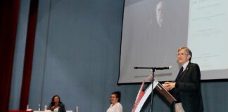 Hablaron en la UATx Acerca Darwin y sus Antecesores - AlternativaTlx