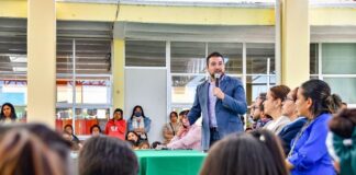 Uniendo Esfuerzos, Seguiremos Salvando la Educación en Huamantla: Salvador Santos Cedillo - AlternativaTlx