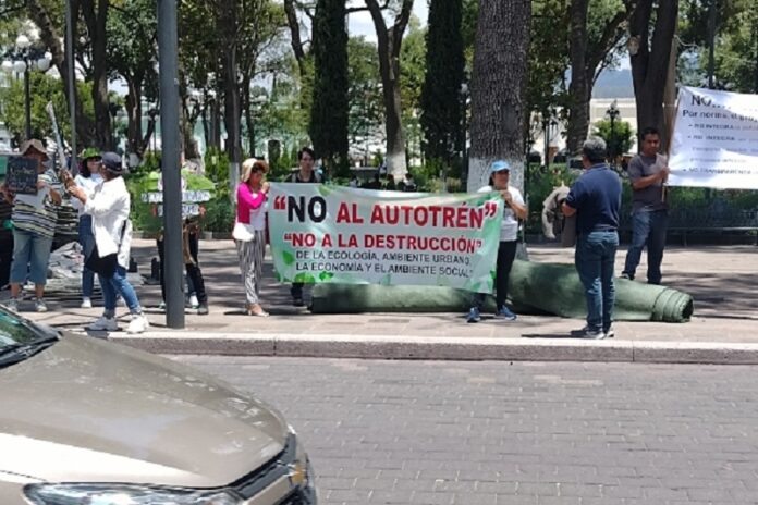 Crítica Alternativa • Autotrén: un Conflicto de Origen