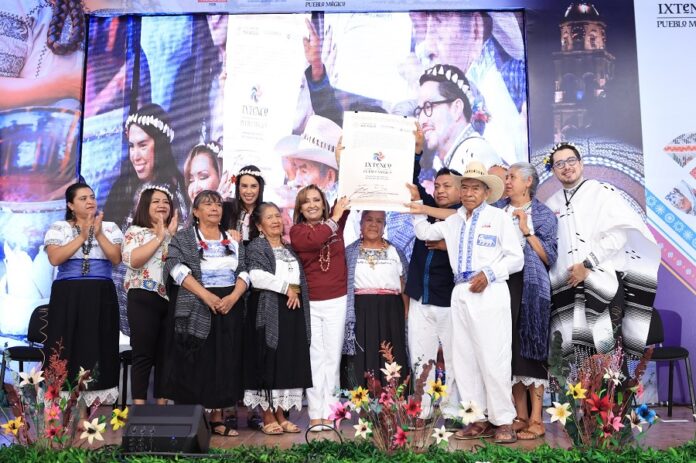 Entregó Gobernadora Lorena Cuéllar Nombramiento de “Pueblo Mágico” a Ixtenco - AlternativaTlx