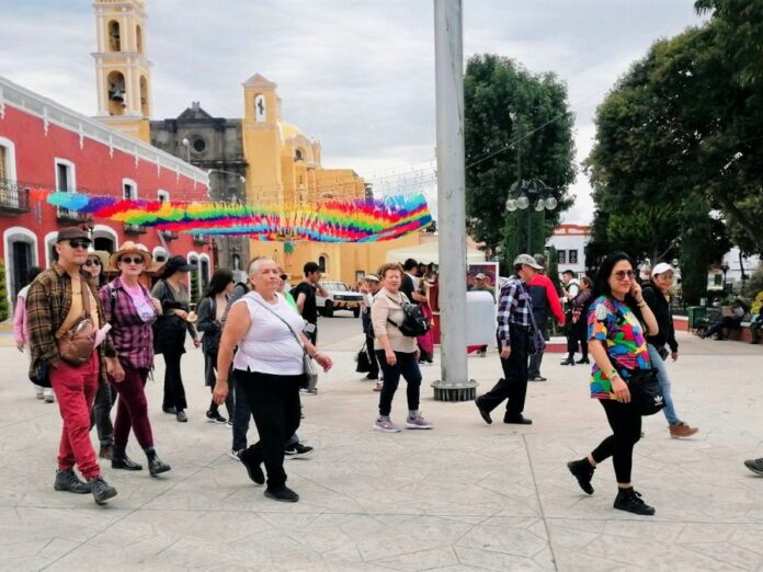 Visitantes de Jalisco Consideran a Huamantla un Lugar que Brinda Seguridad y una Majestuosa Riqueza Histórica - AlternativaTlx