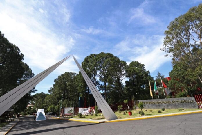 Crítica Alternativa • UATx: Universidad con Visión
