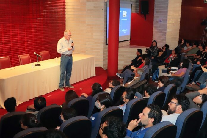Efectúa UATx Seminario Acerca de la Ecología de la Conducta - AlternativaTlx