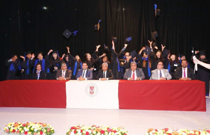 Efectuó UATx Ceremonia de Graduación de la Facultad de Ciencias de la Educación - AlternativaTlx