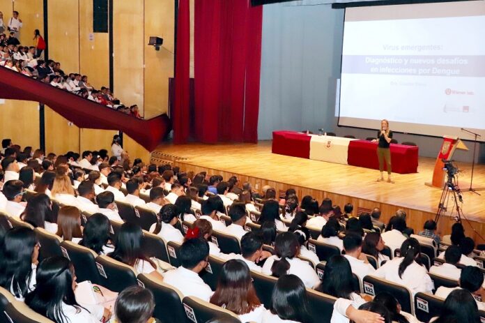Llevó a Cabo UATx Seminario sobre Virus Emergentes - AlternativaTlx