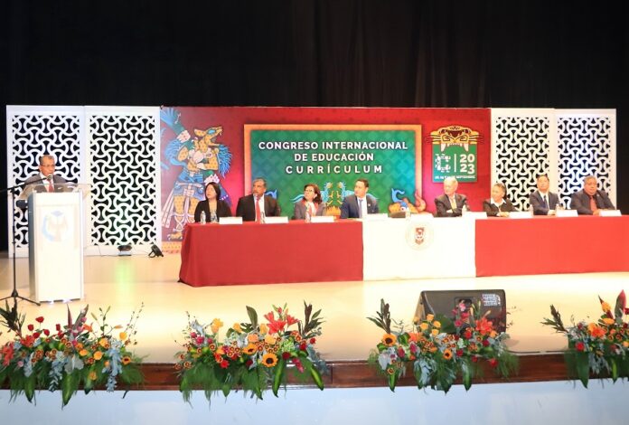 Reflexionan en la UATx Sobre el Currículum en Congreso Internacional. - AlternativaTlx Reflexionan en la UATx Sobre el Currículum en Congreso Internacional. - AlternativaTlx