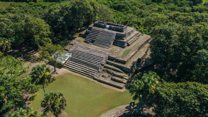 Descubren una Estructura Dedicada a Kukulcán Durante los Trabajos del Promeza en el Tigre, Campeche - AlternativaTlx