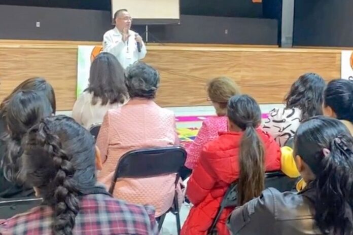 Imparte SMDIF Huamantla la Conferencia la Lucha Contra el Cáncer de Mama - AlternativaTlx