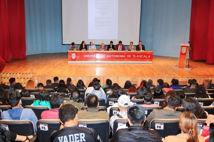 Realizó UATx Foro de Estudiantes en Derecho - AlternativaTlx