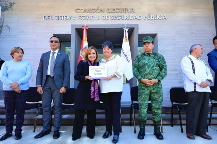 Refuerza Lorena Cuéllar a Municipios con Equipos Tecnológicos para Seguridad. - AlternativaTlx