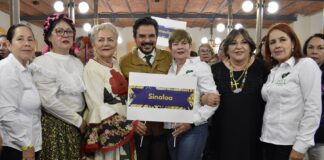 Zoé Robledo Reconoce a Voluntariado IMSS por 56 Años De entrega y Ayudar al Instituto a Mantenerse en Existencia - AlternativaTlx