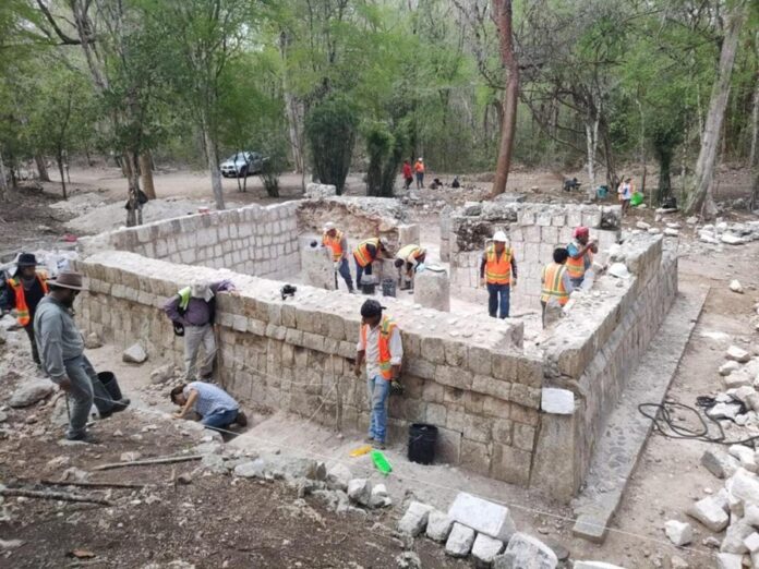 A Través del Promeza, se Explora y Consolida un Edificio de Edzná que Arroja Evidencia de Vínculos con Chichén Itzá. - AlternativaTlx