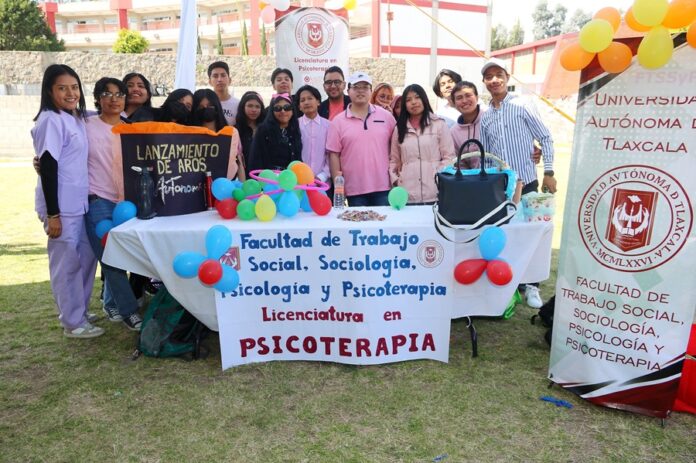 Efectuó UATx Octavo Foro de Autorrealización y Feria de Valores - AlternativaTlx