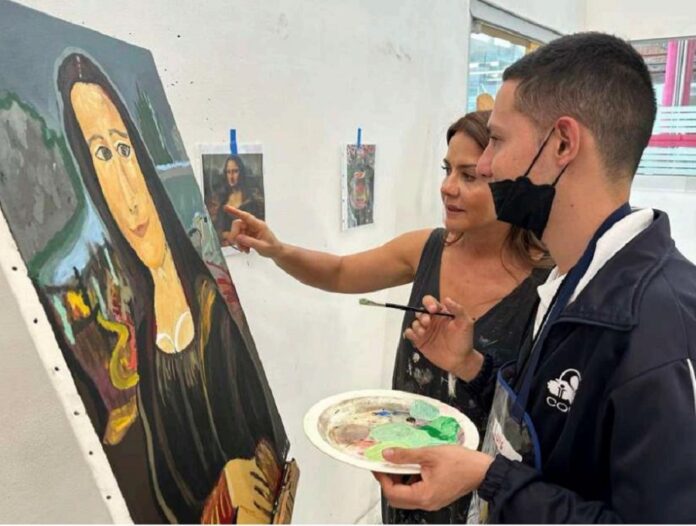 El Sistema Creación Abre la Muestra “Lo no Visible a Través de Arte”, en la Biblioteca Vasconcelos . - AlternativaTlx