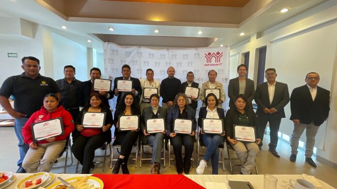 Infonavit Reconoce a 14 Empresas con el Distintivo Empresas de Diez Plus . - AlternativaTlx Infonavit Reconoce a 14 Empresas con el Distintivo Empresas de Diez Plus . - AlternativaTlx