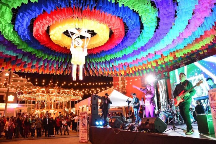 Presenta Ayuntamiento de Huamantla Atractiva Cartelera Artística de Día de Muertos - AlternativaTlx