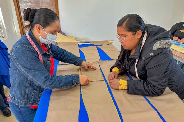 SMDIF de Huamantla Capacita a Mujeres Para el Autoempleo - AlternativaTlx