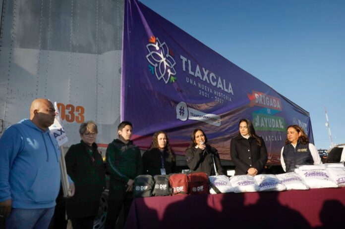 Salió Segundo Tráiler con Víveres Para Familias de Guerrero Afectadas por Huracán - AlternativaTlx