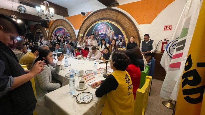 juntos-y-unidos-el-pan-pri-y-prd-daremos-buenos-resultados-a-xochitl-galvez-anabell-avalos. - AlternativaTlx juntos-y-unidos-el-pan-pri-y-prd-daremos-buenos-resultados-a-xochitl-galvez-anabell-avalos. - AlternativaTlx