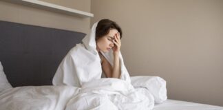 Despertar Sobresaltado: Descifrando la Parálisis del Sueño - AlternativaTlx