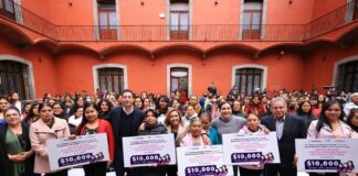 Entregó Gobernadora 500 Apoyos Económicos del Programa "Mujeres Juntas Construyendo una Nueva Historia". - AlternativaTlx