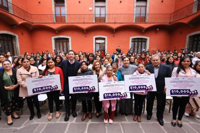 Entregó Gobernadora 500 Apoyos Económicos del Programa 