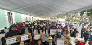 Entregó Instituto Tlaxcalteca de la Juventud Laptops a Universitarios. - AlternativaTlx