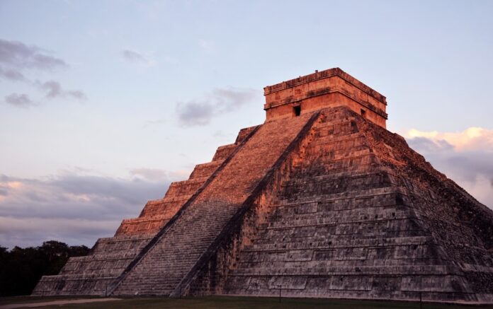Aumenta la Afluencia de Visitantes en Zonas Arqueológicas Cercanas al Tren Maya - AlternativaTlx