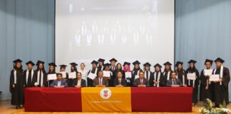 Graduó UATx a Estudiantes de Diseño, Arte y Arquitectura - AlternativaTlx